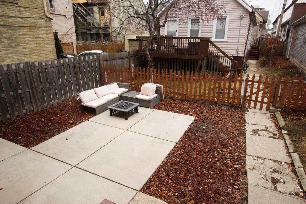 Renovated Brady St. Classic Milwaukee Bagian luar foto
